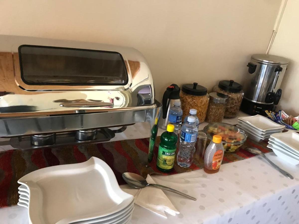 Beverly Corner Lodge Matatiele エクステリア 写真